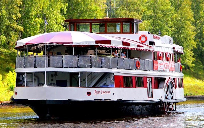 СВЫШЕ 150 ПЕРСОН